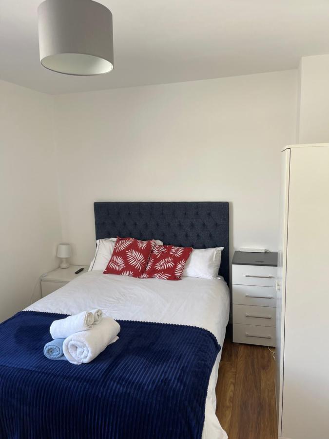 Shared House On Lakewood Crescent Bristol